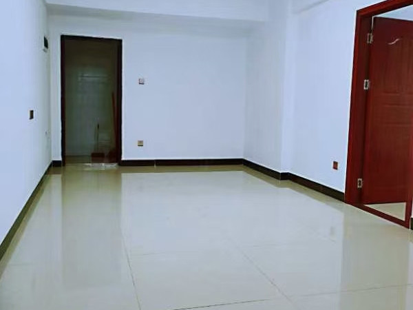 塘厦石马·港铁时代 